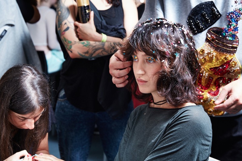 LFW SS16 - Ashish backstage - Ambra Vernuccio - The Upcoming - 6