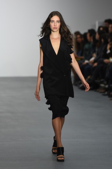LFW SS16 - J. JS Lee - Krisztian Pinter - The Upcoming --23