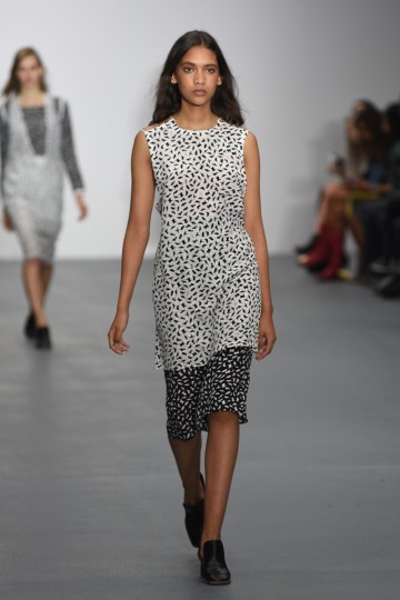 LFW SS16 - J. JS Lee - Krisztian Pinter - The Upcoming --31