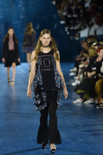 LFW_SS16-Mary Katrantzou SS16 Krisztian Pinter-24
