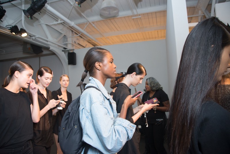 NYFWSS16-Parkchoonmoobackstage-Philip Keith-The Upcoming-3623