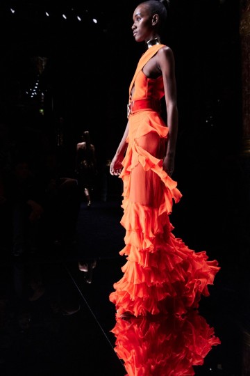 PFW SS16 - Balmain - Ambra Vernuccio - The Upcoming11