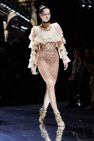 PFW SS16 - Balmain - Ambra Vernuccio - The Upcoming36