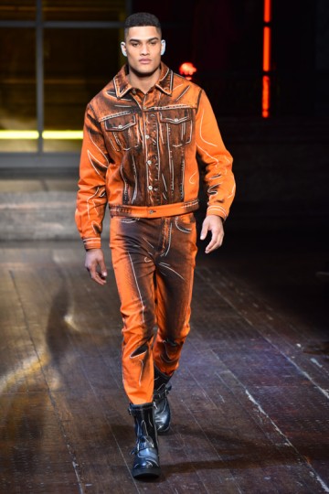 LCM AW16 - Moschino - Krisztian Pinter - The Upcoming - 6