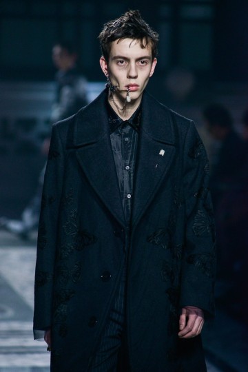 LCMAW16 - Alexander McQueen - Krish Nagari - TheUpcoming -21