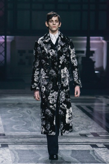 LCMAW16 - Alexander McQueen - Krish Nagari - TheUpcoming -6