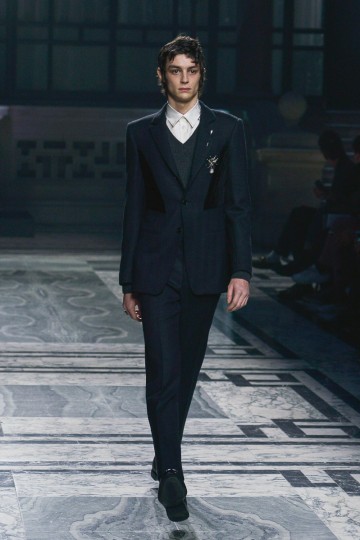 LCMAW16 - Alexander McQueen - Krish Nagari - TheUpcoming -7