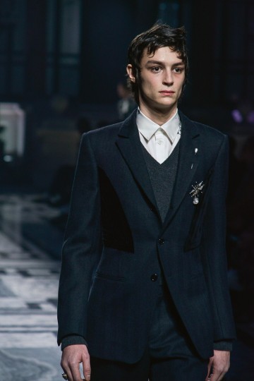 LCMAW16 - Alexander McQueen - Krish Nagari - TheUpcoming -8