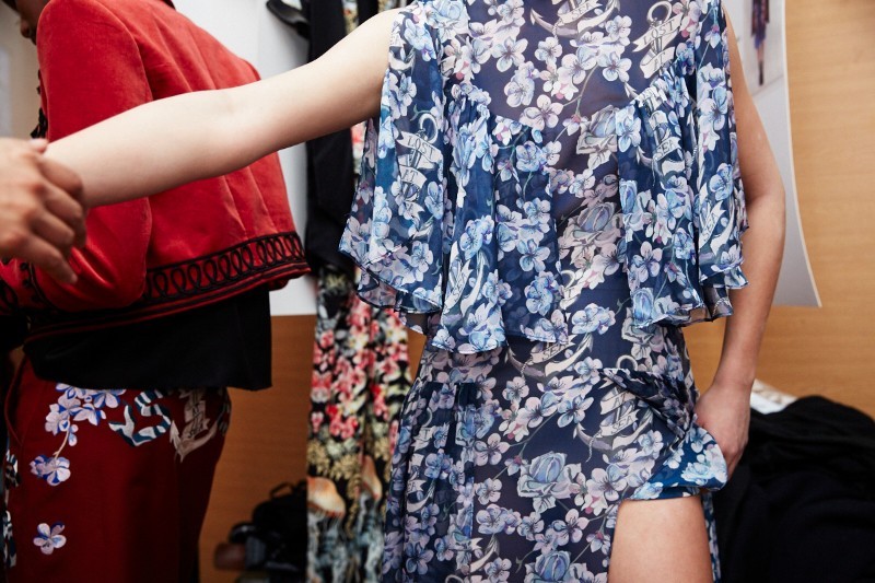 LFW AW16 - Temperley backstage - Ambra Vernuccio - The Upcoming - 10