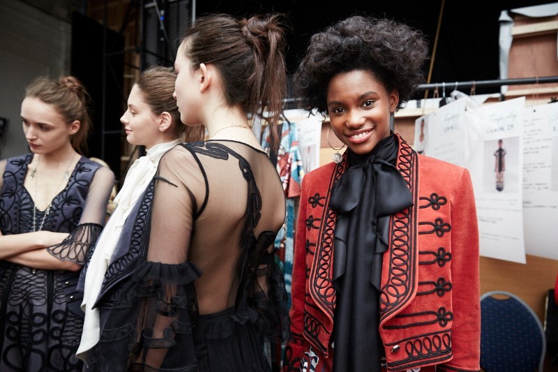 LFW AW16 - Temperley backstage - Ambra Vernuccio - The Upcoming - 34