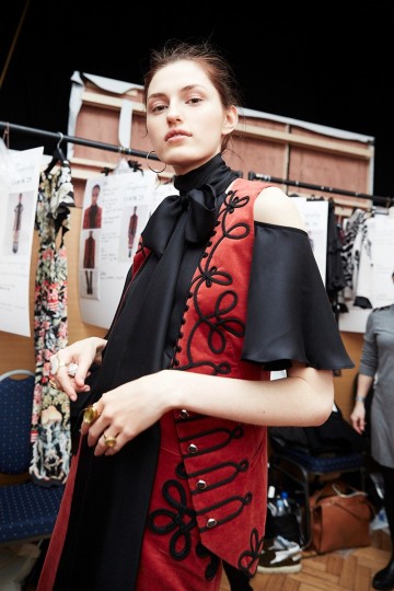 LFW AW16 - Temperley backstage - Ambra Vernuccio - The Upcoming - 35