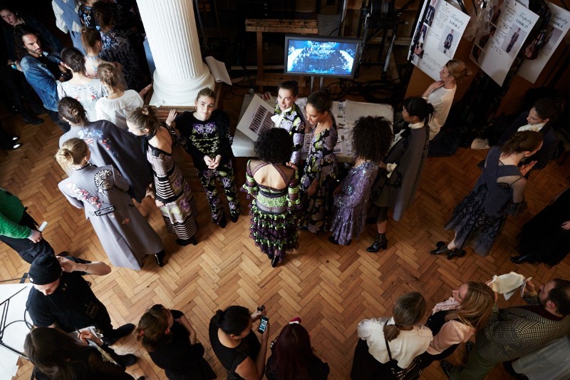 LFW AW16 - Temperley backstage - Ambra Vernuccio - The Upcoming - 36