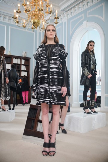 LFWAW16 - Manuel Facchini - Krish Nagari - TheUpcoming -5
