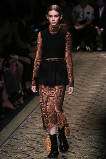lfw-ss17-burberry-2-erol-birsen-the-upcoming-73