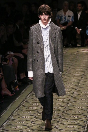 lfw-ss17-burberry-2-erol-birsen-the-upcoming-74
