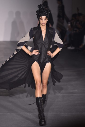 lfw-ss17-gareth-pugh-krisztian-pinter-the-upcoming-24