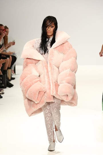 lfw-ss17-swedish-school-of-textiles-erol-birsen-the-upcoming-1-40