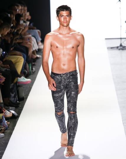 nyfw-ss17-jeans-for-refugees-dominique-pettway-the-upcoming-26