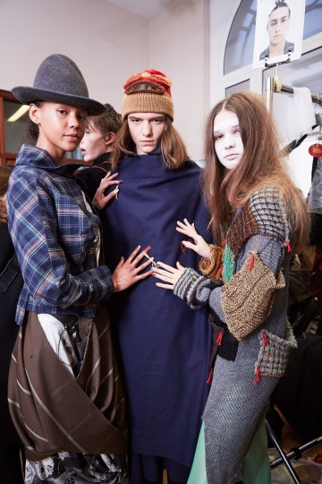 lfwm-aw17-vivienne-westwood-ambra-vernuccio-the-upcoming-35