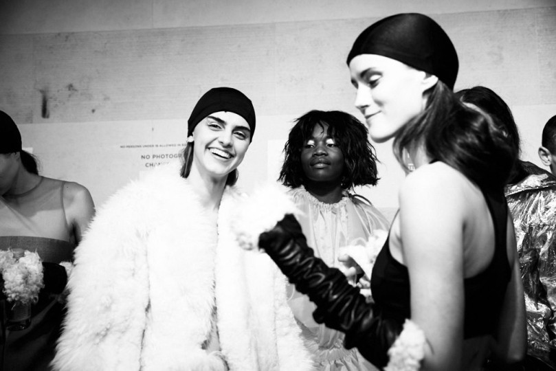 LFW AW17 - Central Saint Martin backstage - Ambra Vernuccio - The Upcoming - 10