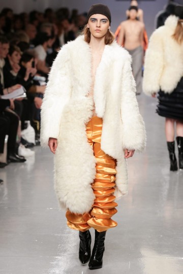 LFW AW17 - Central St Martins MA - Kimberley Archer - The Upcoming-107