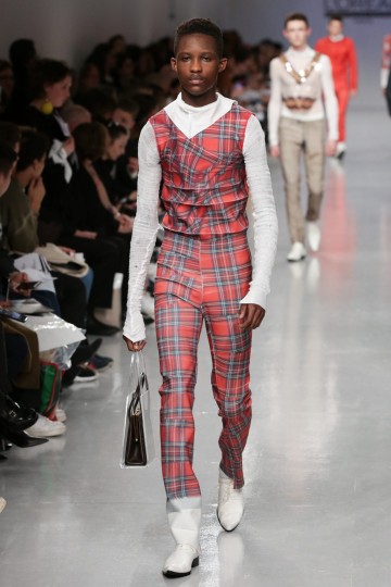 LFW AW17 - Central St Martins MA - Kimberley Archer - The Upcoming-26