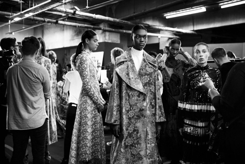 LFW AW17 - Erdem backstage - Ambra Vernuccio - The Upcoming - 16