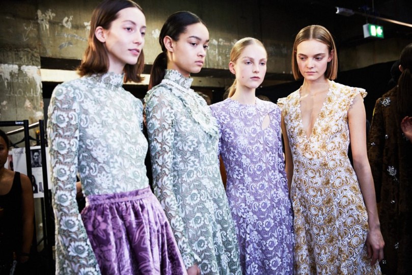 LFW AW17 - Erdem backstage - Ambra Vernuccio - The Upcoming - 22