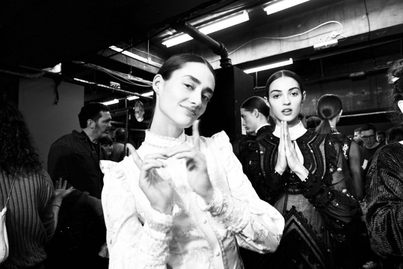 LFW AW17 - Erdem backstage - Ambra Vernuccio - The Upcoming - 28