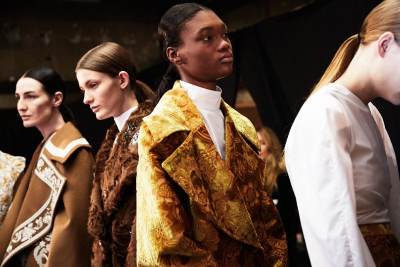LFW AW17 - Erdem backstage - Ambra Vernuccio - The Upcoming - 39