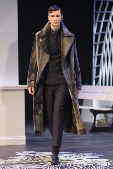 London Fashion Week Autumn Winter 2017 - Joshua Kane