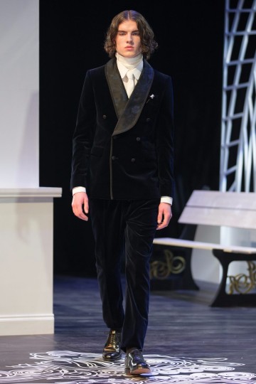 London Fashion Week Autumn Winter 2017 - Joshua Kane