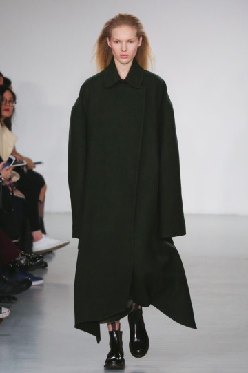 LFW AW17 - Ports 1961 - Kimberley Archer - The Upcoming-29