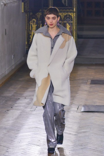 LFW AW17 - Sharon Wauchob - Krish Nagari - The Upcoming-33