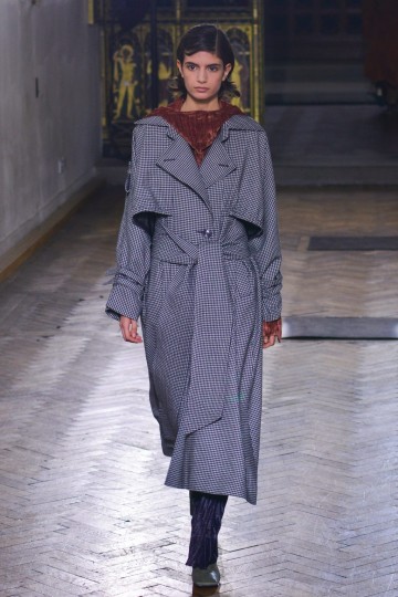 LFW AW17 - Sharon Wauchob - Krish Nagari - The Upcoming-6