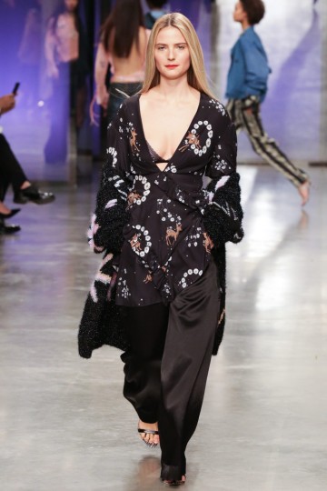 LFW AW17 - Topshop Unique - Kimberley Archer - The Upcoming-27