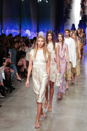 LFW AW17 - Topshop Unique - Kimberley Archer - The Upcoming-42