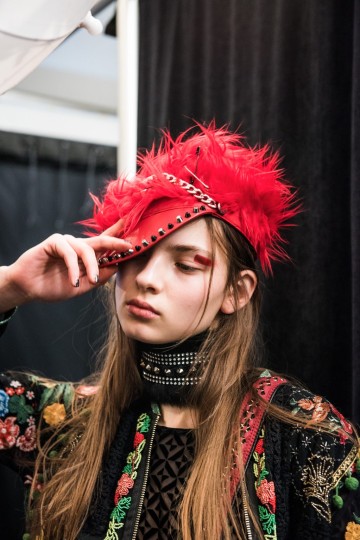 NYFW AW17 - Desigual - Valery Rizzo - The Upcoming