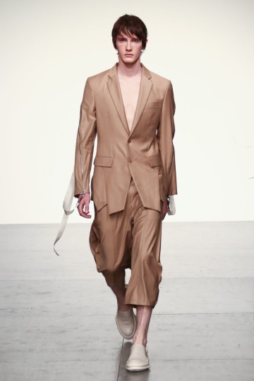 LFWM SS18 - D.GNAK - Erol Birsen - The Upcoming-23
