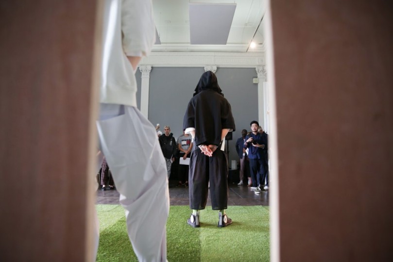 LFWM SS18 - Michiko Koshino - Kimberley Archer - The Upcoming-25