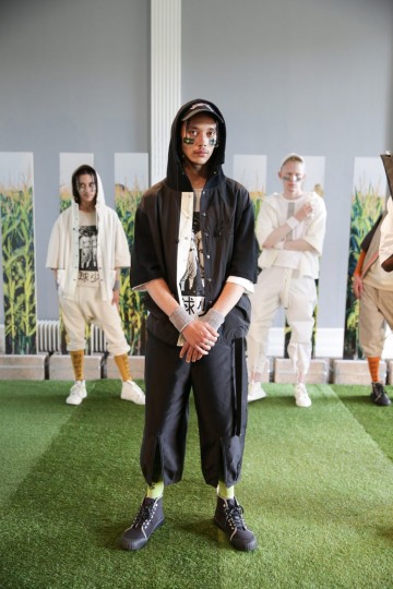 LFWM SS18 - Michiko Koshino - Kimberley Archer - The Upcoming-40