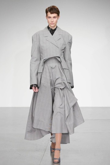 LFW SS18 - A.W.A.K.E - Kimberley Archer - The Upcoming -1