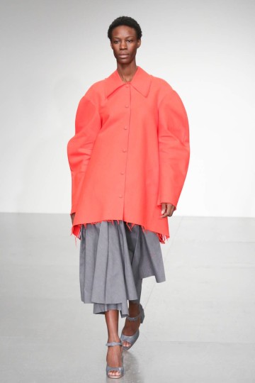 LFW SS18 - A.W.A.K.E - Kimberley Archer - The Upcoming -11