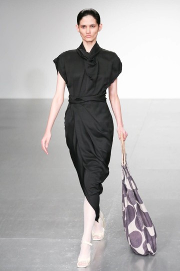 LFW SS18 - A.W.A.K.E - Kimberley Archer - The Upcoming -2