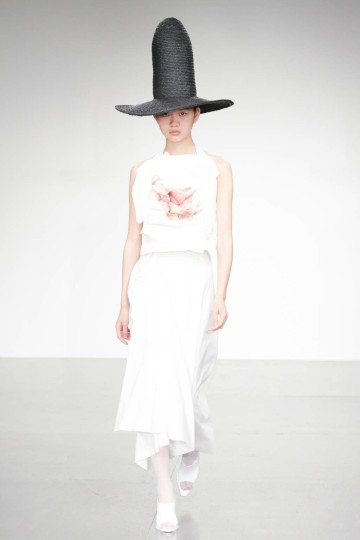 LFW SS18 - A.W.A.K.E - Kimberley Archer - The Upcoming -33