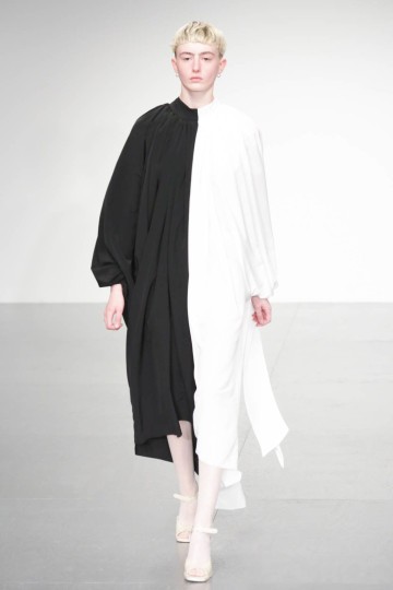 LFW SS18 - A.W.A.K.E - Kimberley Archer - The Upcoming -35