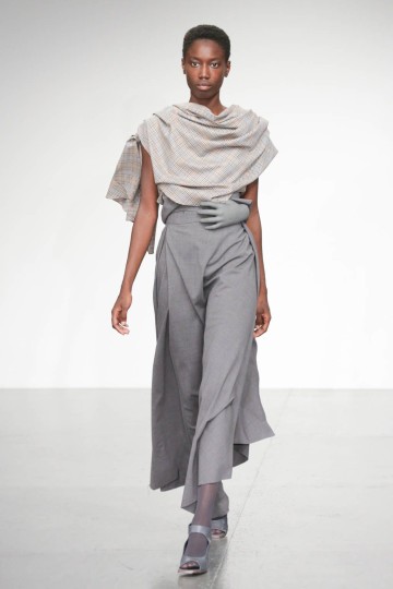 LFW SS18 - A.W.A.K.E - Kimberley Archer - The Upcoming -49