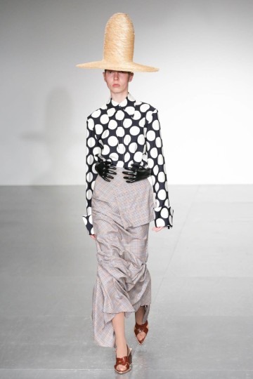 LFW SS18 - A.W.A.K.E - Kimberley Archer - The Upcoming -5