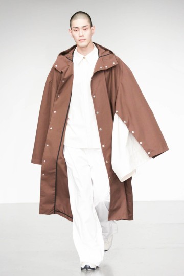 LFW SS18 - A.W.A.K.E - Kimberley Archer - The Upcoming -54