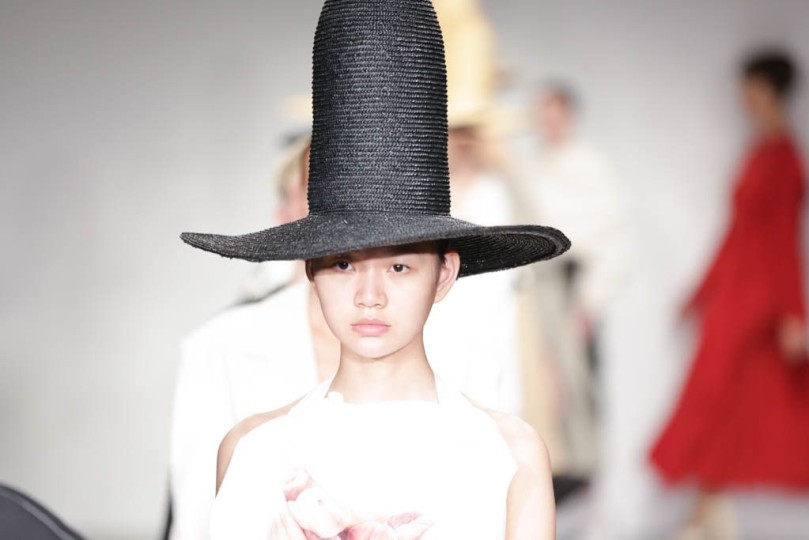 LFW SS18 - A.W.A.K.E - Kimberley Archer - The Upcoming -58